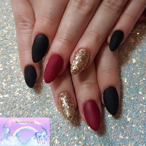 Black And Red Fall Nails, Gold Red Black Nails, Nails Red Black Gold, Gold Red And Black Nails, Short Red Holiday Nails, Red Black Gold Nails Design, Black And Red Sparkle Nails, Red And Black Matte Nails, Black Gold And Red Nails