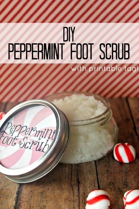 DIY Peppermint Foot Scrub Foot Scrub Recipe, Peppermint Foot Scrub, Homemade Scrub, Diy Body Scrub, Foot Scrub, Diy Scrub, Scrub Recipe, Diy Spa, Castile Soap