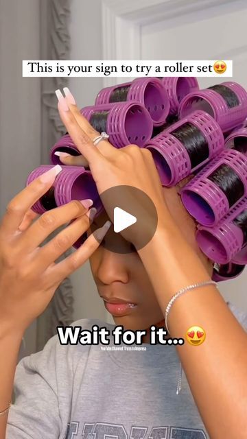 Short Roller Set Black Hair, Roller Wrap Natural Hair, Claire Huxtable, Roller Set Natural Hair, Hair Rollers Tutorial, Plastic Hair Rollers, Roller Set Hairstyles, Magnetic Rollers, Natural Hair Blowout