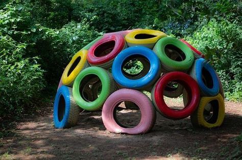 Tire Playground, Diy Kids Playground, Tire Craft, Kids Backyard Playground, Play Area Backyard, Backyard Kids Play Area, Diy Playground, Kids Outdoor Play, Tyres Recycle