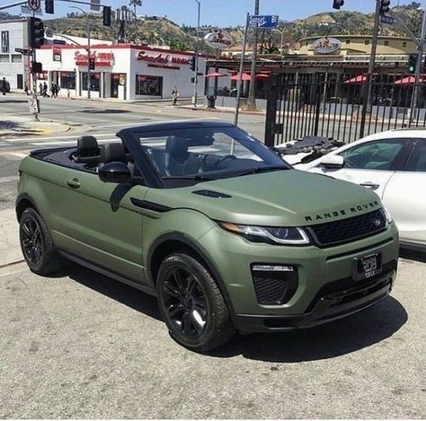 Range Rover Evoque Convertible, Dream Cars Range Rovers, Tmax Yamaha, Luxury Cars Range Rover, Alpha Romeo, Cars Collection, Top Luxury Cars, Dream Cars Jeep, Lux Cars