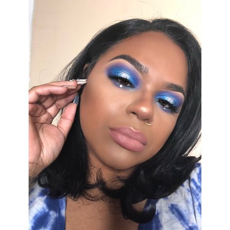 Blue Halo Eye, Halo Eyeshadow, Eyeshadow Blue, Eyeshadow For Blue Eyes, Glamour Makeup, Blue Makeup, About Hair, Blue Eyes, Blue Sky