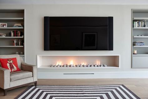 Hole in the wall gas fireplace, contemporary, modern style. modern living room by the platonic fireplace company modern limestone | homify Tv Mounted, Feature Wall Living Room, Fireplace Tv Wall, Linear Fireplace, Farmhouse Fireplace, Living Room Decor Fireplace, Contemporary Fireplace, Tv Wall Design, Modern Houses Interior