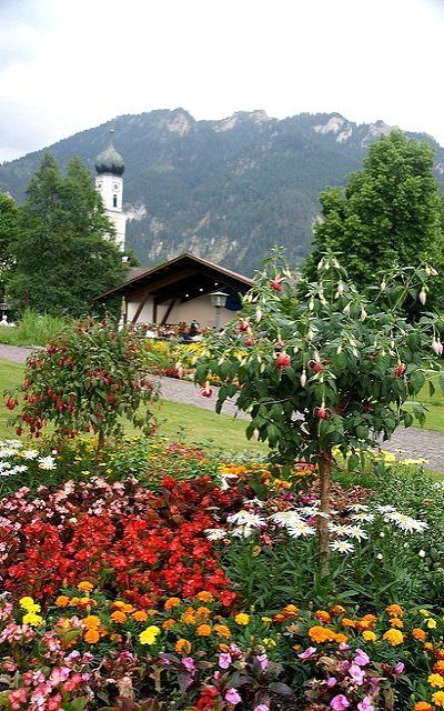 Bavarian Countryside, Germany Pictures, Oberammergau Germany, Trip To Germany, German Cities, Bavaria Germany, Beautiful Place, Beautiful Places To Visit, Germany Travel