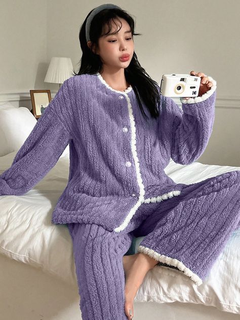 DAZY Women'S Plush Pajama Set With Color Contrast EdgeI discovered amazing products on SHEIN.com, come check them out! Descendants Outfits, Women Nightwear Dresses, Purple Pajamas, Nightwear Dress, White Pajamas, Plain Pants, Purple Collar, Winter Pajamas