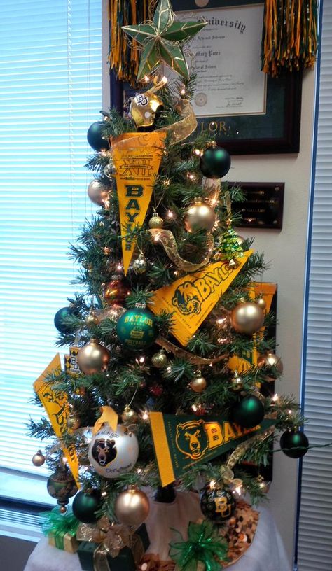 So cute to do with any college fan props! #Baylor #Christmas tree #SicEm College Christmas Tree, Football Themed Trees, Dorm Christmas Tree, Football Theme Christmas Tree, College Ornaments Diy, Osu Cowboys Christmas Tree, Seahawks Christmas Tree, University Of Michigan Christmas Tree, Baylor Dorm