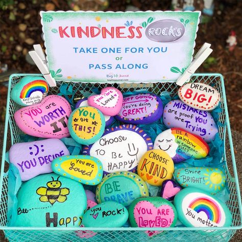 Rocks Of Kindness, Painting Kindness Rocks, Rock Painting Activity, Stamp Craft Ideas, Rock Painting Kindness, Easy Kindness Rocks, Jr Kindergarten Activities, Positive Affirmation Rocks, Kindness Lesson Plans Elementary