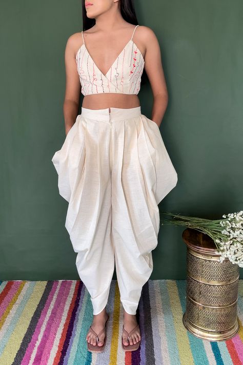 Ankle length Dhoti Dhoti And Crop Top, Dhoti Outfits, Dhoti Pattern, Harem Pants Men, Character Clothing, Dhoti Pants, Fashion Design Patterns, Cute Dress Outfits, Ethnic Outfits