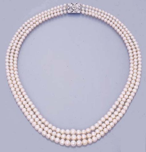 Three Strand Pearl Necklace, Noble Lady, May Wedding, May Weddings, Pearl Necklaces, October Wedding, Gemstone Jewellery, The Lifestyle, Beautiful Necklace