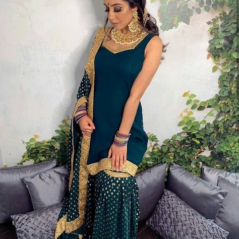 0 Likes, 0 Comments - sia designer collection (@sia_designer_collection) on Instagram: “🥰💓 Yay or nay ; what's your choice???? 😍  To order or details whatsapp us at +919971019111  Email…” Green Sharara Suit, Green Sharara, Designer Sharara Suits, Designer Sharara, Custom Design Dress, Haldi Outfits, Mehendi Outfits, Reception Lehenga, Indian Salwar Kameez