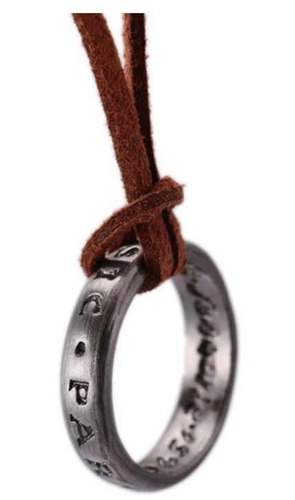 The ring is an awesome must have for any uncharted fan. This necklace is a striking recreation of Sir Francis Drake's ring. The leather strap is adjustable, you can readjust the knot to get the length Nate wears it at. All in all, very worthwhile for fans of the series looking to accessorize Uncharted 4 Nathan Drake, Uncharted Nathan Drake, Uncharted 4, Coffee Tattoos, Nathan Drake, Engraved Ring, Leather Ring, Ring Pendant, Necklace Box