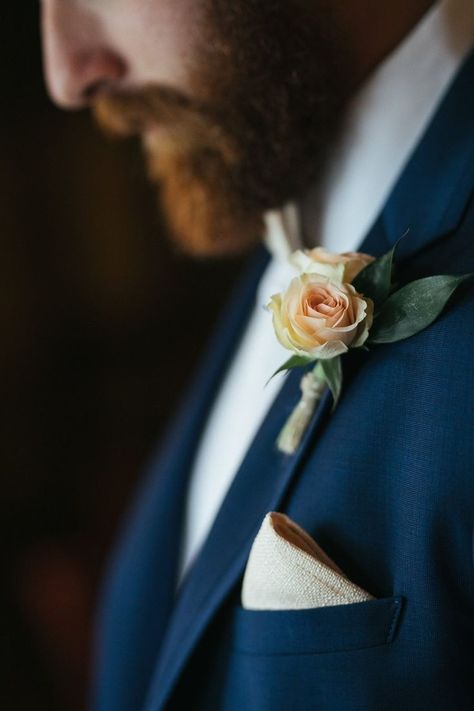 Groom Getting Ready Photos, Groomsmen Wedding Photos, Groomsmen Photography, शादी की तस्वीरें, Groomsmen Poses, Wedding Photography Bridal Party, Groomsmen Getting Ready, Wedding Photography Checklist, Groom Photoshoot