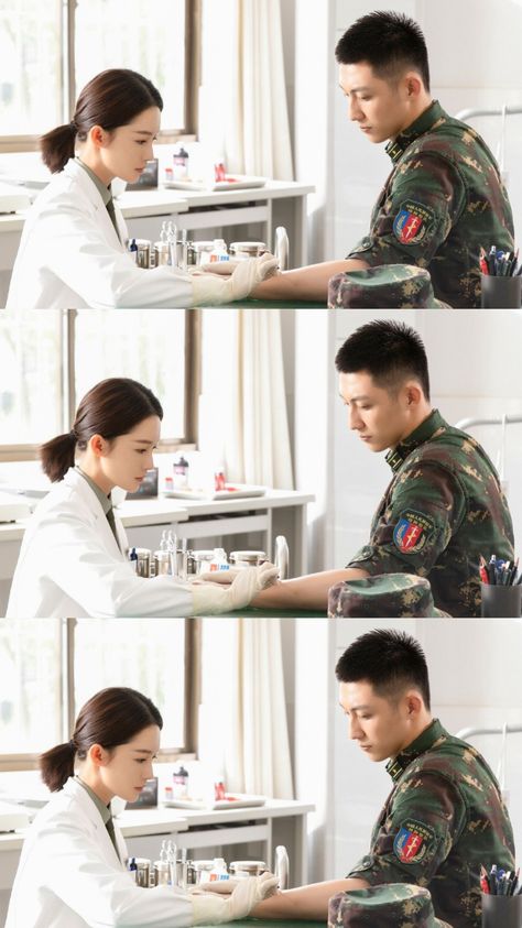 Army And Doctor Couple, Doctor Couple, Real Madrid Football Club, Johnny Huang, Medical School Life, Army Couple, Airport Aesthetic, Army Women, Allah Photo