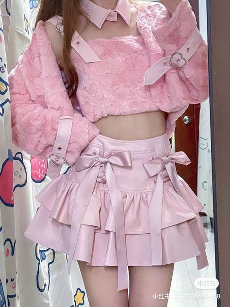 Pjo Dr, Aesthetic Female, Fur Outfit, Kawaii Outfit Ideas, Group Outfits, Barbie Bridal, Cute Skirt Outfits, Frilly Dresses, Female Clothing