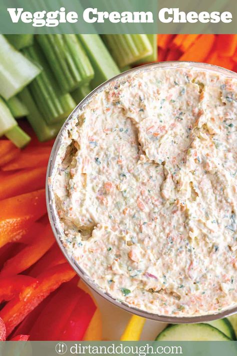 Vegetable Cream Cheese Dip With Bread, Vegetable Cream Cheese, Veggie Cream Cheese, Cream Cheese Spread Recipes, Bagel Spread, Bread Crackers, Flavored Cream Cheeses, Cream Cheese Spread, Vegetable Dip