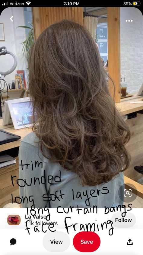 Layered Haircut For Wavy Hair Medium, Wavy Hair Round Layers, Soft Layers Medium Hair Wavy, Medium Length Haircut With Layers Wavy Hair, Medium Length Haircut Wavy Hair Layers, Soft Layers Wavy Hair, Layered Hair Wavy Mid Length, Long Layers With Curtain Bangs Wavy Hair, Medium Wavy Haircuts With Layers