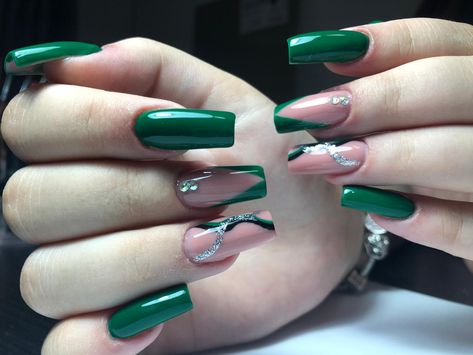 Nail Designs With Emerald Green, Dark Green Nails Slytherin, Dark Green Nails Ballerina, Black And Dark Green Nails Acrylic, Dark Green Acrylic Nails Designs Short, Forest Green Nails Acrylic Design, Prom Nails Emerald Green And Silver, Hunter Green Nails Prom, Dark Green Nails Designs Square