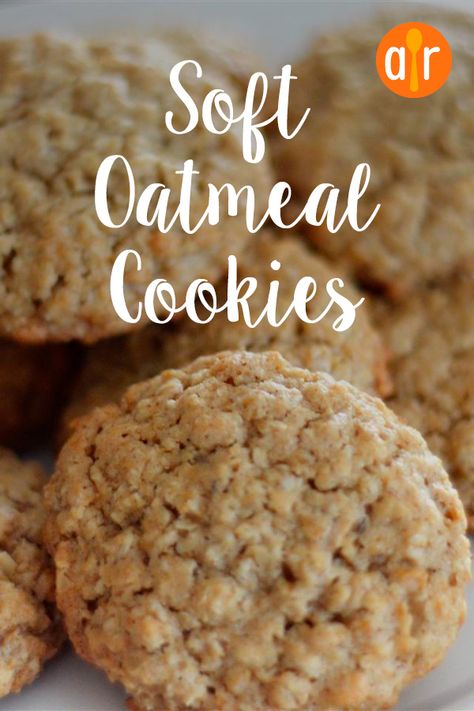 Old Fashioned Oatmeal Cookies, Soft Oatmeal Cookies, The Best Oatmeal, Oatmeal Cookie Recipe, Best Oatmeal Cookies, Oatmeal Cookies Easy, Old Fashioned Oatmeal, Healthy Oatmeal Cookies, Easy Oatmeal