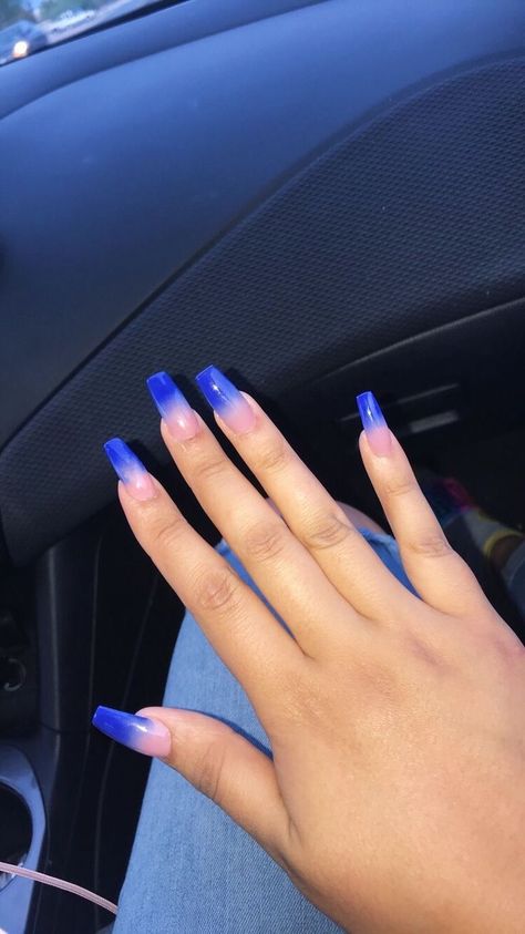 Cna Nails, Nails Design Blue, Acrylic Nails Natural, Bright Summer Acrylic Nails, Acrylic Nails Designs, Ombre Acrylic, Long Acrylic Nail Designs, Blue Acrylic Nails, Ombre Acrylic Nails