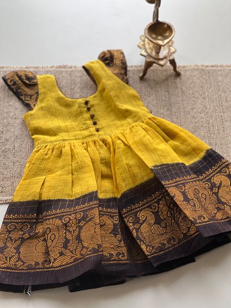 Search: 54 results found for "kids" – Studio Virupa Traditional Baby Dresses, Indian Traditional Dresses, Simple Frock, Cotton Frocks For Kids, Kids Frock, Party Dress Inspiration, Frocks For Kids, Simple Frock Design