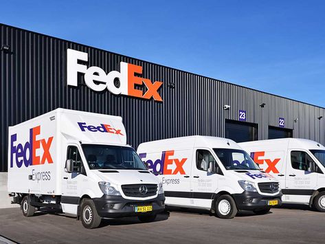 FedEx Corporation’s Philosophy Employees First, Customers Second, and Shareholders Third Delivery Pictures, Driver Job, Fedex Delivery, Video Call With Boyfriend Screen Photo, Freight Forwarder, New Nordic, New Photo Download, Air Cargo, Fedex Express