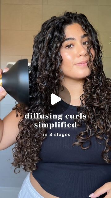 12K likes, 47 comments - curlswithkeish on October 29, 2023: "an easy routine to diffuse your curls 🩷 I always alwayyyys get questions on diffusing curls and I know sometimes it can seem like so many...". Using Diffuser On Curly Hair, Curls With Diffuser, How To Diffuse Your Hair, Diffuse Hair Curls, How To Stretch Curly Hair, How To Diffuse Curly Hair Without Frizz, Defuse Hair Curls, How To Diffuse Hair Without A Diffuser, How To Dry Curly Hair Without A Diffuser