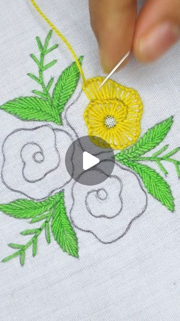 Buttonhole Stitch Embroidery Design, Buttonhole Flowers, Embroidery Crafts, Easy Handmade, Content Design, Hand Embroidery Projects, Embroidery Craft, Embroidery Ideas, Flower Embroidery