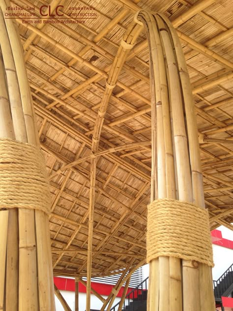 Bamboo Gates Sustainability Architecture, Diy Projects Wood, Earth Architecture, Wood Working Ideas, Bamboo Roof, Bamboo Building, Casa Cook, Bamboo House Design, Timber Architecture