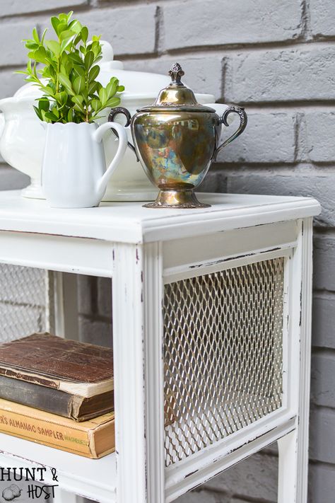 This broken side table found during Round Top Antiques Week gets a French country makeover. French Country Side Table, French Country Side, Farmhouse Thrift Store Makeovers, Round Top Antiques, Christmas Mirror, Thrift Store Diy, Vintage Door Knobs, Cottage Market, Old Desks