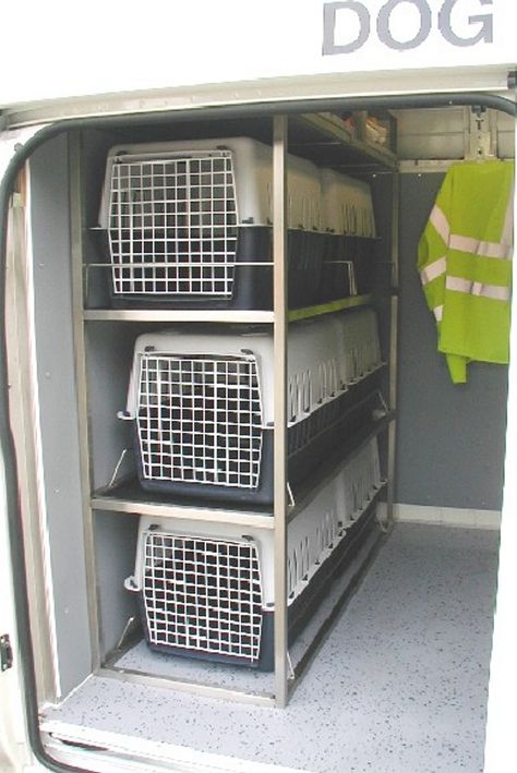 Van Conversion Dog, Animals Sanctuary, Dog Van, Animal Transport, Dog Car Travel, Dog Transport, Pet Taxi, Dog Organization, Pet Transport