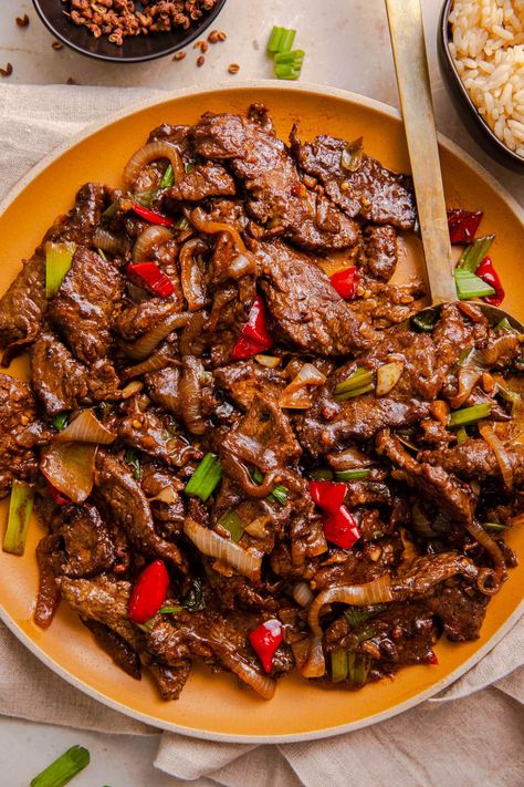 Cumin Beef Stir Fry Cumin Beef, Comfort Food Appetizers, Cumin Recipes, Fried Butter, Salmon Rice Bowl, Salmon And Rice, Marinated Beef, Fried Beef, Beef Stir Fry