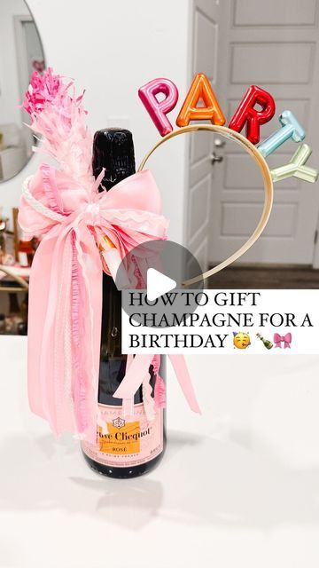 Bottles Decoration For Birthday, Bottle Art For Birthday Gift, How To Wrap A Champagne Bottle, Champagne Birthday Gift Ideas, Champagne Gift Wrapping Ideas, Champagne Wrapping Ideas, Wrap Champagne Bottle Ideas, Wine Bottle Gift Ideas Birthday, Champagne Gift Box Ideas