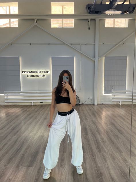 Sonja Core, Ally Morales, Dominic Russo, Contemporary Dance Outfits, Dance Class Outfit, Lucy Score, Dance Motivation, Neural Pathways, Dance Style Outfits