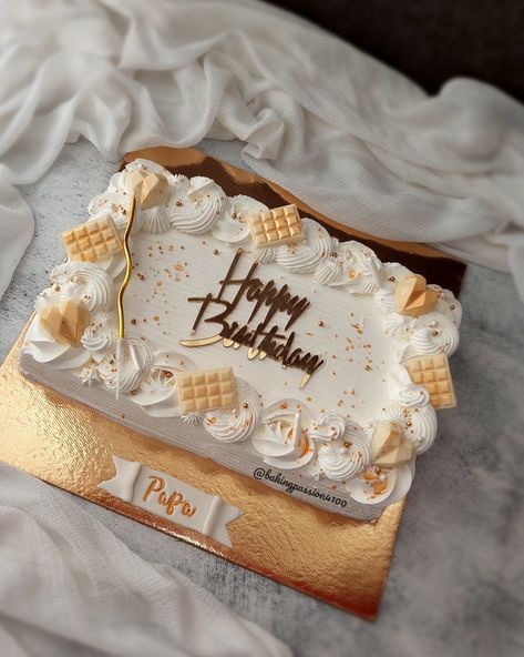 2kg Cake Design, Square Cake Designs Simple, Square Shape Cake Designs, Rectangular Cake Designs, Simple Square Cake, Square Cake Design Birthdays, Square Birthday Cake Ideas, Square Cake Decorating Ideas, Rectangle Cake Designs