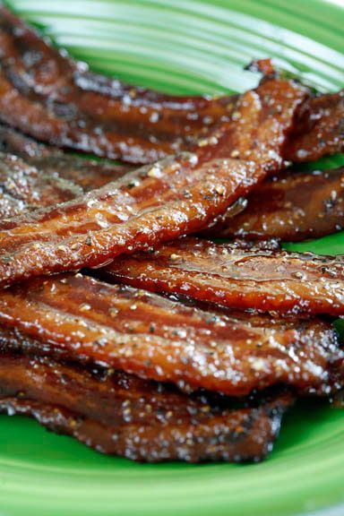 Brown Sugar and Black Pepper Bacon - Viking Range, LLC Black Pepper Bacon, Gourmet Brunch, Pepper Bacon, Recipes Brunch, Sugar Recipes, Breakfast And Brunch, Baked Bacon, Candied Bacon, Brunch Time