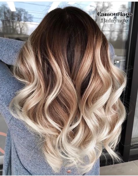 10 Gorgeous Winter Hair Color Ideas - The Glossychic Teen Hair Colors, Winter Hair Colour For Blondes, Winter Blonde Hair, Winter Hair Trends, Winter Hair Color Ideas, Fall Blonde Hair, Summer Hair Color For Brunettes, Winter Hair Color, Winter Hair