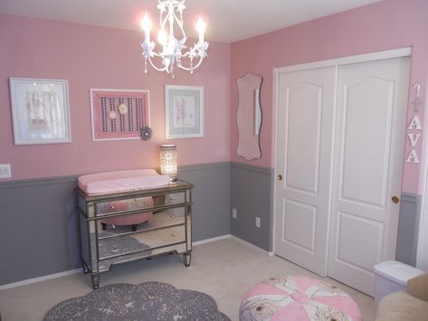 pink and gray: BRITT must have a girl so we can do this! Girls Bedroom Grey, Pink And Grey Wallpaper, Pink And Grey Room, Pink And Gray Nursery, Pink Girl Room, Girl Nursery Room, Girl Bedrooms, Gray Walls