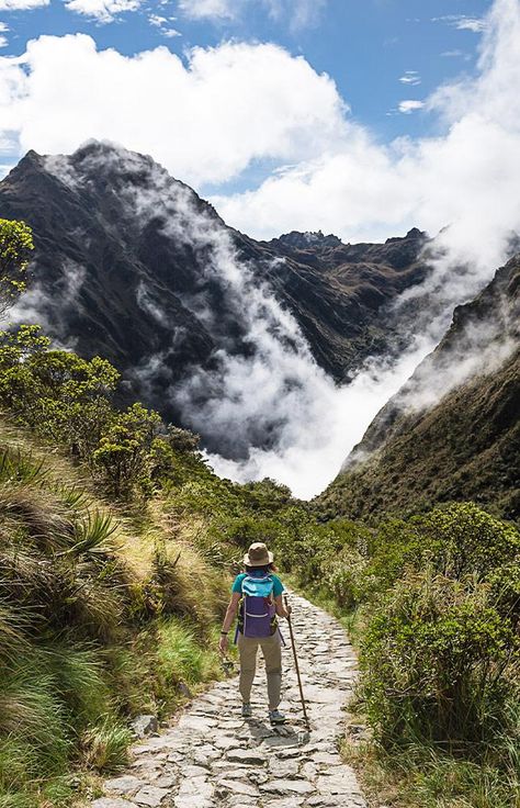 Peru Honeymoon: A Romantic Getaway to Machu Picchu - Inca Expert Peru Honeymoon, Mountain Scape, Huayna Picchu, Inca Trail, Lake Titicaca, Inca Trails, Sacred Valley, Strange Places, Peru Travel