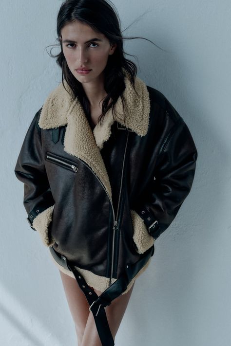 Double Faced Jacket Outfit, Zara Double Faced Jacket, Double Faced Jacket, Fashion Brenda, Down Parka Women, Oversized Puffer Jacket, Parka Women, Womens Jackets, Jacket Outfit