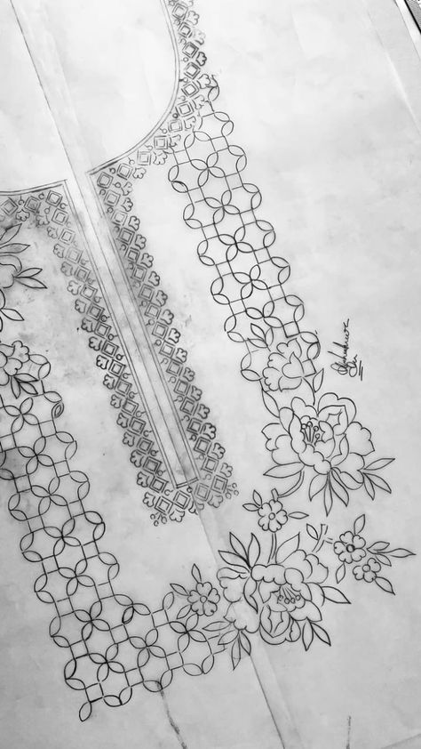 Aari Work Trace Paper Designs, Yoke Embroidery, Clothes Embroidery Diy, Hand Beaded Embroidery, Flower Drawing Design, Floral Embroidery Patterns, Border Embroidery Designs, Handmade Embroidery Designs, Hand Work Embroidery