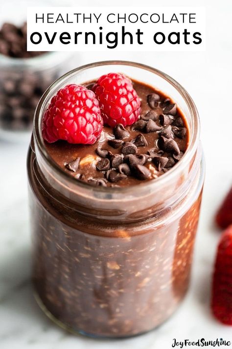 Healthy Dairy Free Overnight Oats, Overnight Oats Healthy Chocolate Chip, Breakfast Oats Overnight Healthy, Fudgy Overnight Oats, Coco Overnight Oats, Dairy Free Chocolate Overnight Oats, Mocha Overnight Oats Healthy, Thick Overnight Oats Recipe, Overnight Chocolate Chip Oats