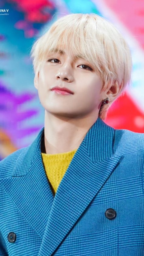 Taehyung Blonde Hair, Taehyung Blonde, Award Show, Winter Bear, Fan Fiction, 인물 사진, Daegu, V Taehyung, Bts Twt