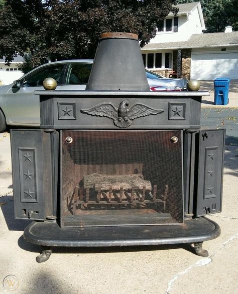 Franklin Wood Burning Stove, Franklin Stove, Outdoor Fireplace Kits, Fireplaces For Sale, Stoves For Sale, Fireplace Kits, Vintage Fireplace, Wood Stove Fireplace, Cast Iron Stove