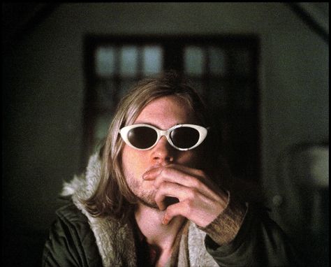 Michael Pitt in Last Days by Gus Van Sant (2005) © HBO Gus Van Sant, Michael Pitt, Harmony Korine, Poster Flat, Asia Argento, Kim Gordon, Original Movie Posters, Last Days, Movie Posters Vintage