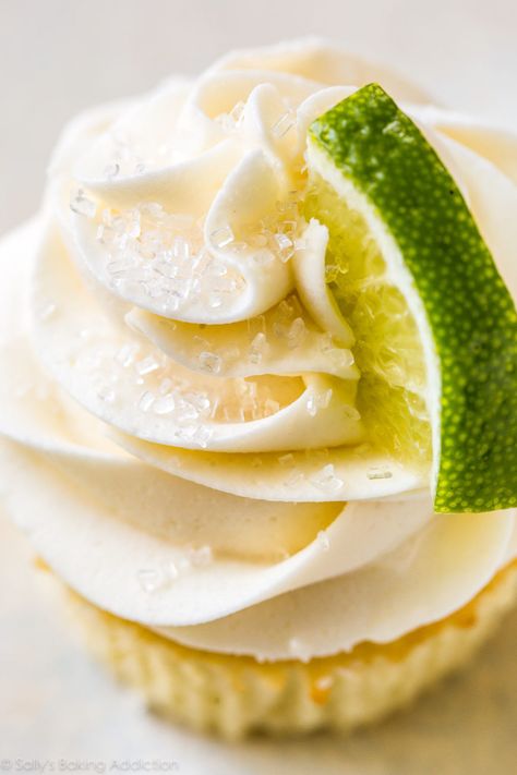 Margarita Cupcakes With Box Cake, Cupcakes With Pipettes Liquor, Margarita Cupcakes With Tequila, Lime Frosting, Frost Cupcakes, Margarita Cupcakes, Boozy Cupcakes, Lime Cupcakes, Tequila Tasting