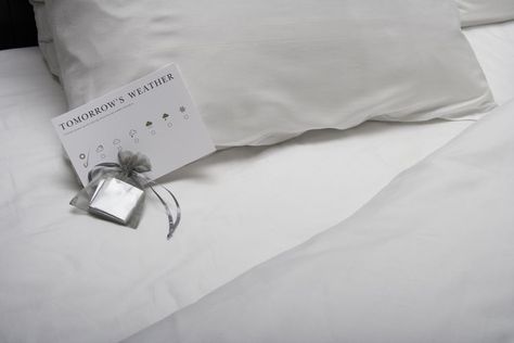 The Scandalous History of the Hotel Pillow Chocolate Turndown Amenities, Hotel Marketing Design, Usa Tourism, Expensive Chocolate, Hotel Chocolate, Pillow Treats, Surprise For Girlfriend, Hotel Housekeeping, Service Ideas