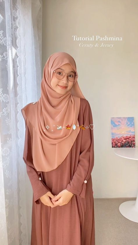 Full Coverage Hijab Tutorial, Styling Hijab, Elegant Hijab, Chiffon Hijab, Instagram Tutorial, Hijab Styles, Hijab Tutorial, Hijab Style, Beautiful Hijab