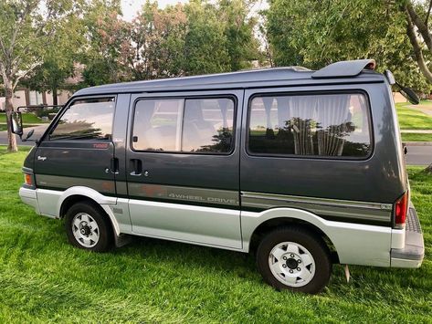 Mazda Bongo Van, Bongo Van, Mazda Bongo, Retro Cars, Camper Van, Buses, Supercars, Mazda, Photo Booth