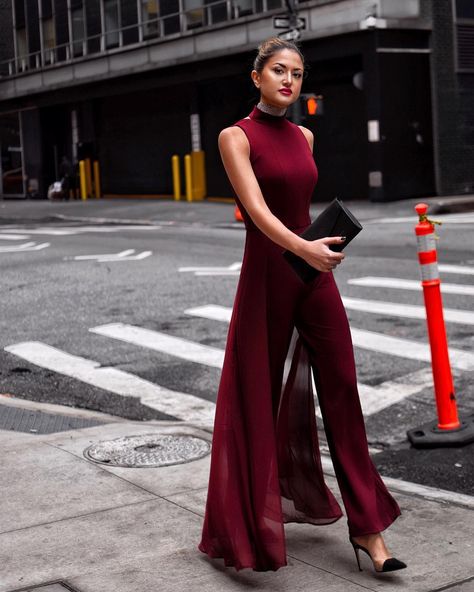 Wine Jumpsuit Outfit, Holiday Jumpsuit Outfit, Red Jumpsuit Outfit, Red Jumpsuits Outfit, December Style, Italian Chic, Holiday Party Attire, Red Bridesmaids, Party Attire