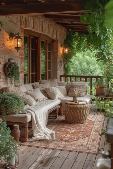 Small Balcony Design Ideas for a Stylish Retreat - Puqqu Garden Ideas Provance, Veranda Decor Ideas, Rustic Front Porch Ideas, Cottage Balcony, Farmhouse Balcony, Mediterranean Balcony, Rustic Front Porch, Balcony Design Ideas, Small Balcony Design